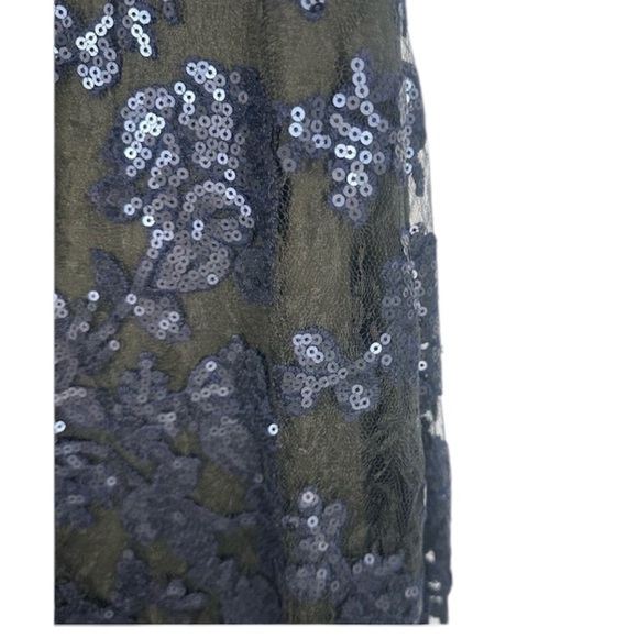 Tadashi Shoji Plus Size Navy Sequined Sleeveless V-Neck Evening Gown 18Q - Picture 3 of 5